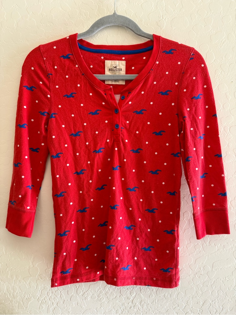 Hollister, medium, cotton blend Henley top